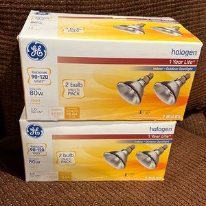 COPY - Two Boxes of 2 GE Halogen Electric 80W PAR38 Halogen Flood Spot Light Bu…